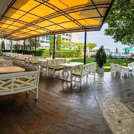 Slavyanski Hotel 3*