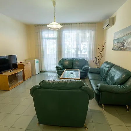 Hotel Slavyanski 3*