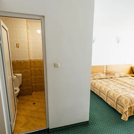 Slavyanski Hotel 3*